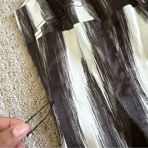 Carlisle sleeveless dress, cowl neck, Brown and white abstract Size 6 - Picture 9 of 16